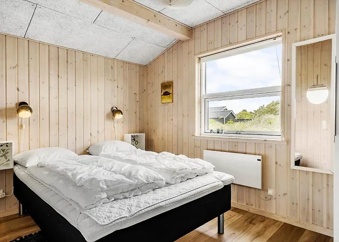 328-hvide-sande-fyrmarken-125 فيد ساندي