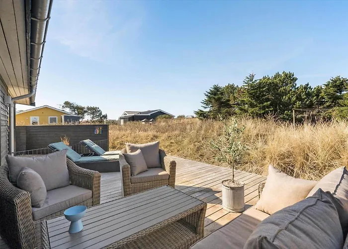 328-hvide-sande-fyrmarken-125 بيت للعطل *